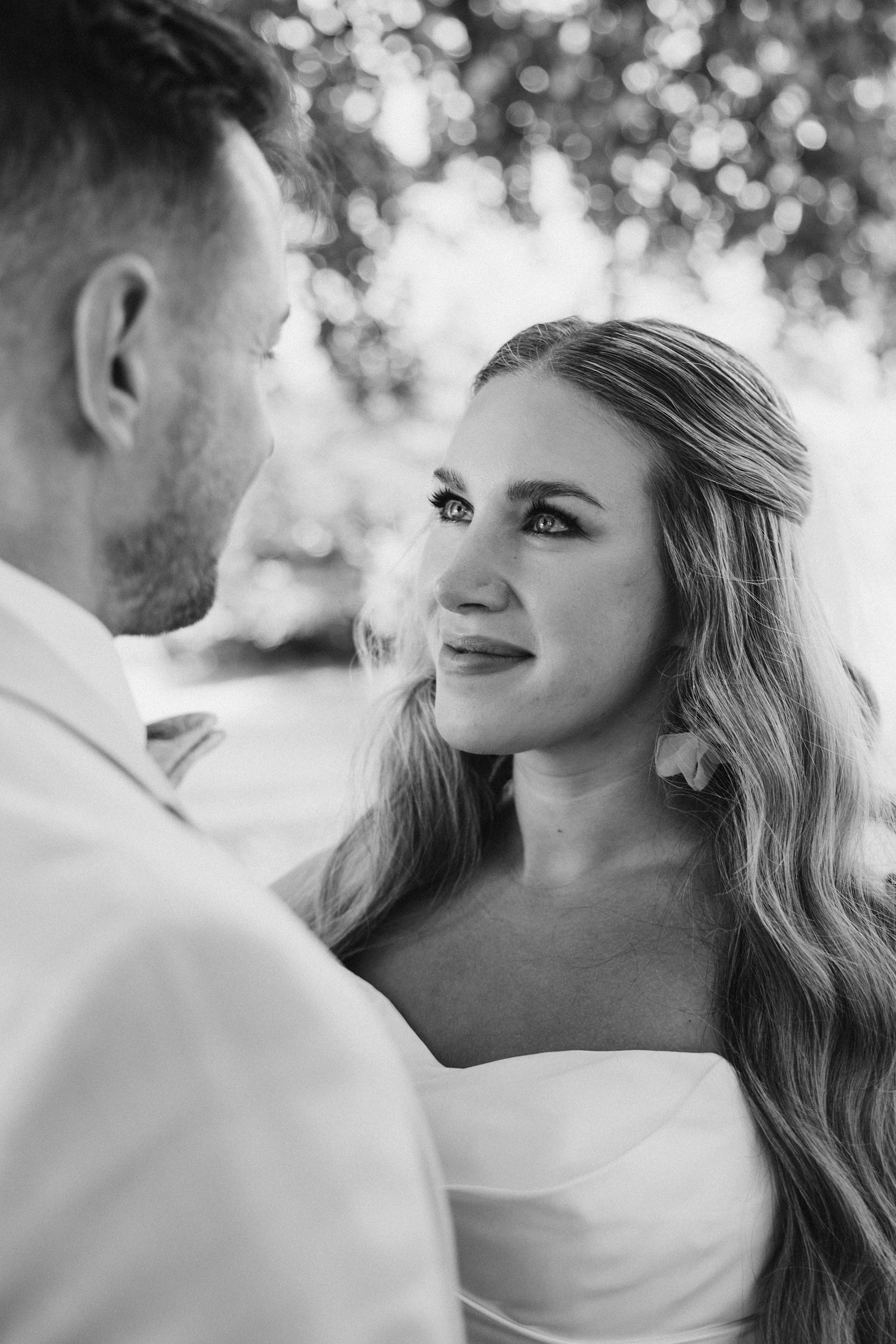 The First Look — photograph 4